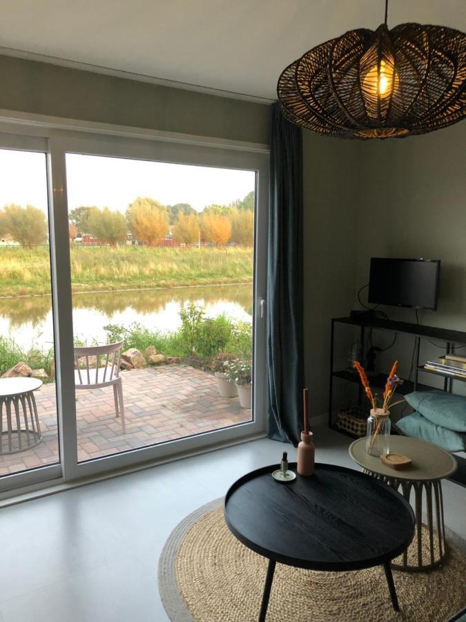 B&B Snurk Stiens, Fijn Verblijf Aan Open Vaarwater מראה חיצוני תמונה