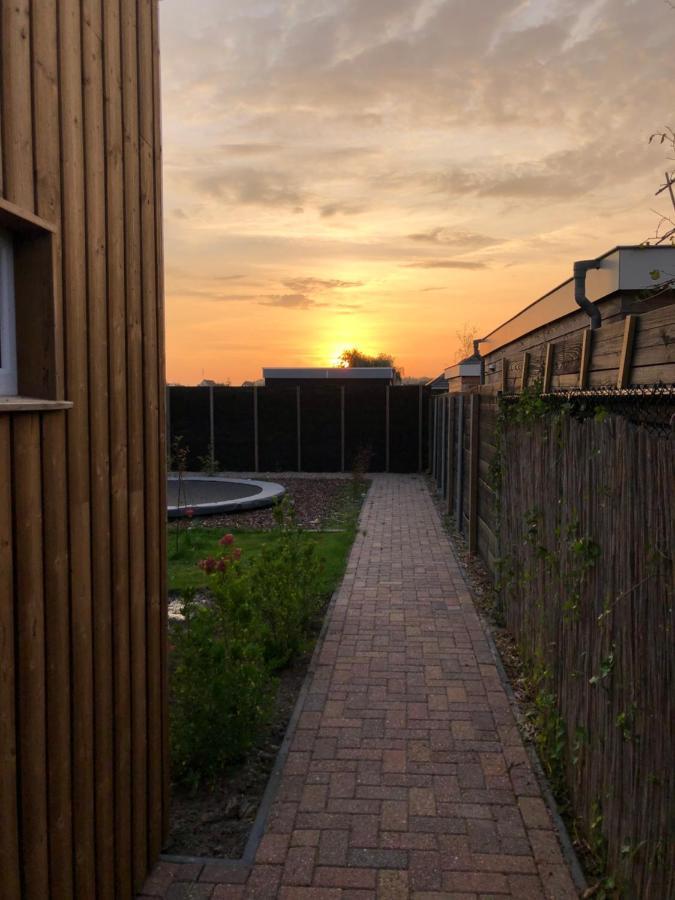 B&B Snurk Stiens, Fijn Verblijf Aan Open Vaarwater מראה חיצוני תמונה