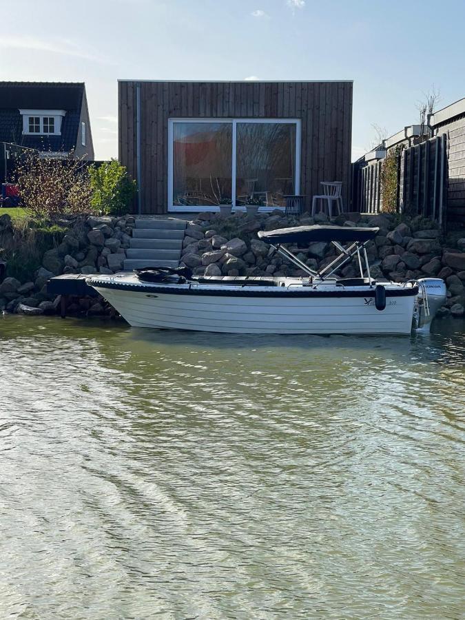 B&B Snurk Stiens, Fijn Verblijf Aan Open Vaarwater מראה חיצוני תמונה